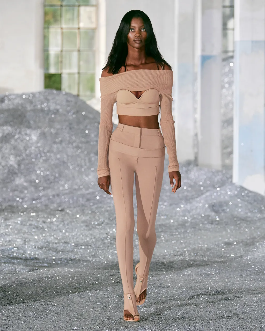 Burberry RTW Spring 2022