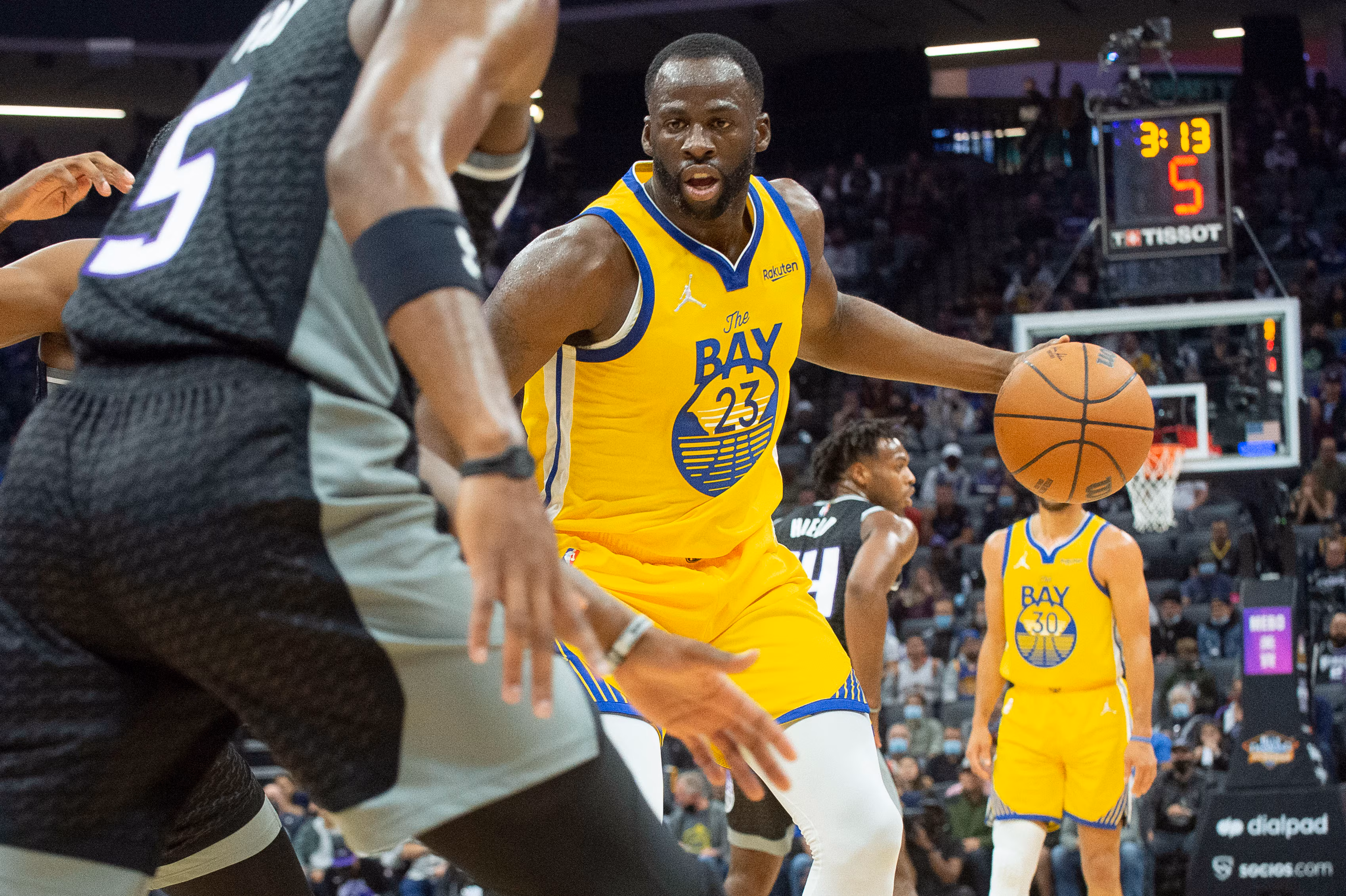 Draymond Green Jokes He's Buying $5K Wine on Joe Lacob's Tab to Celebrate Steph Curry