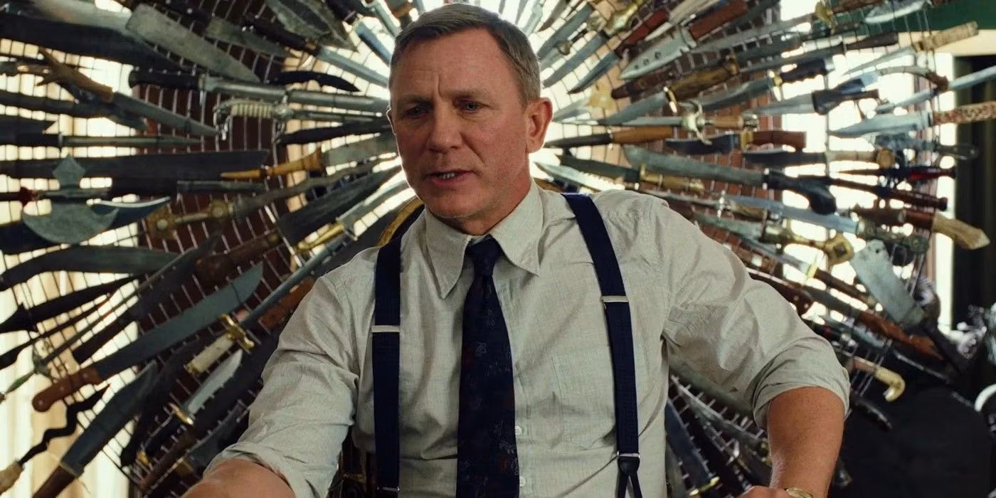 Daniel Craig to Make $100 Million From 'Knives Out' Sequels, Other Star Salaries Revealed