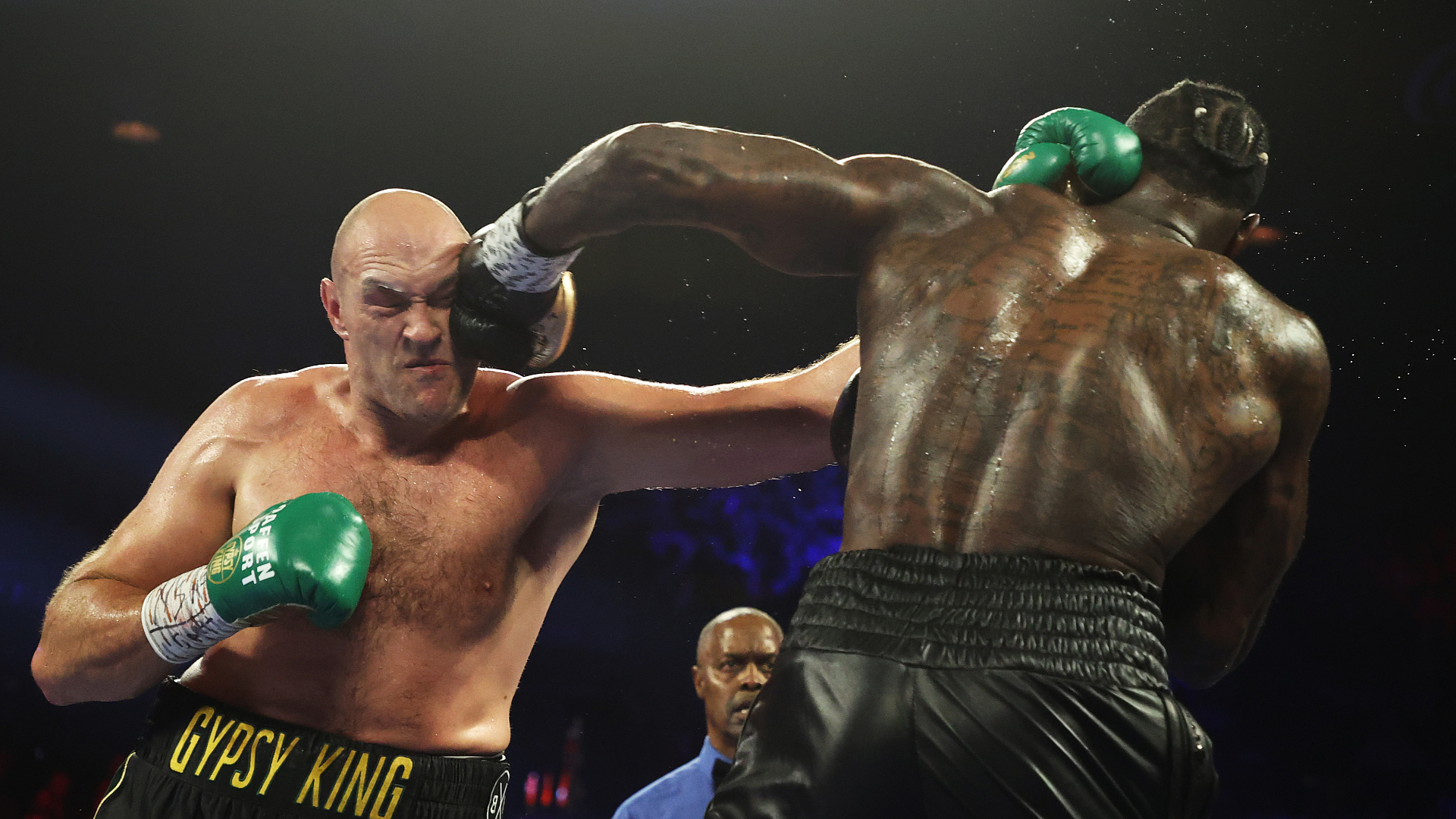 When will Tyson Fury and Deontay Wilder fight? Bout could be postponed after COVID-19 breakout in Fury camp