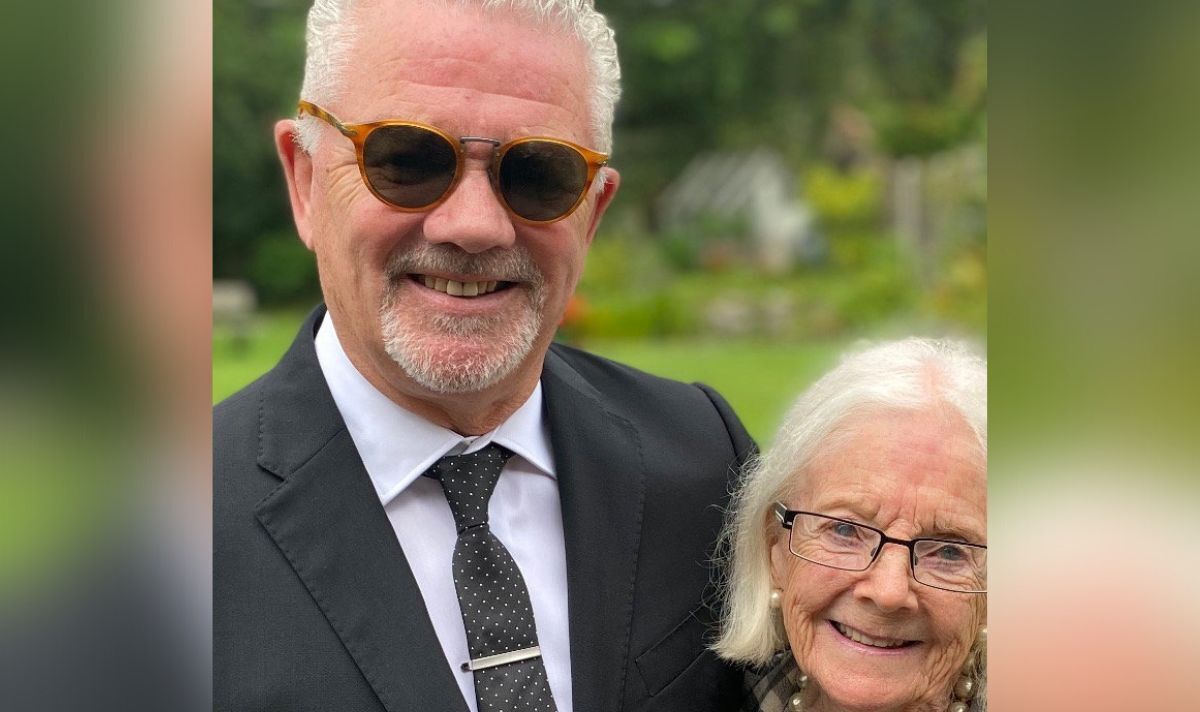 Son fumes as NHS cancels mum's appointment due to Queen's funeral