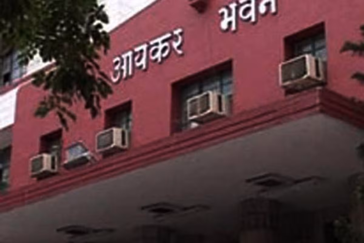 I-T Raids Kerala Evangelist, His Churches' Group on Charges of Siphoning Donations Meant for Poor