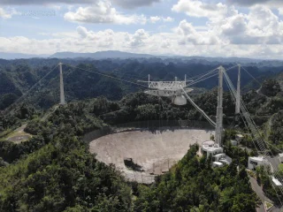 Puerto Rico's Arecibo Observatory Telescope Collapses