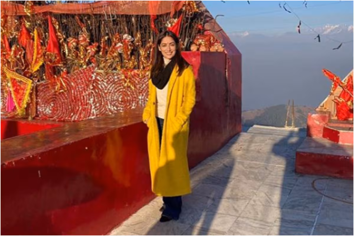 Yami Gautam Feels Blissed Out at Pohlani Mata Temple in Dalhousie, See Pic