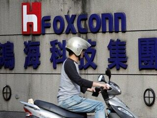 iPhone Supplier Foxconn Told to Hire Retired Workers in China: Report
