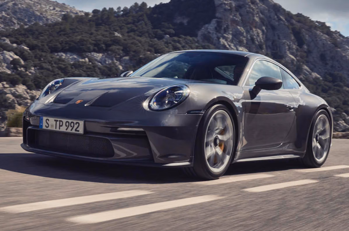 New Porsche 911 GT3 Touring revealed