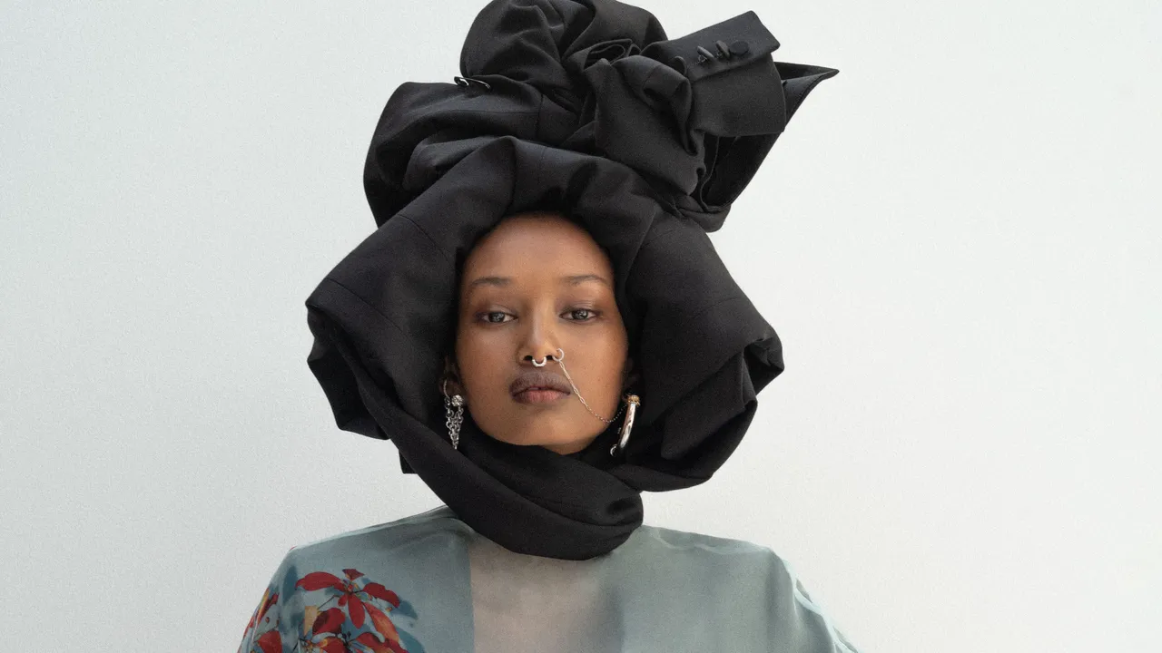 Moody Blooms: Vogue’s Winter Florals Edit Is Here