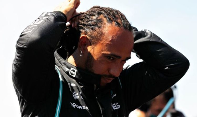 Toto Wolff reacts to Lewis Hamilton championship hit as Valtteri Bottas spins at Mexico GP