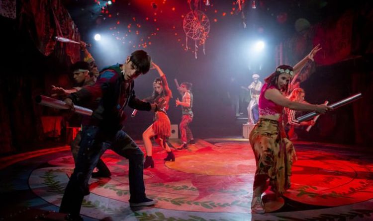 1960s nostalgia with Steven Dexter's Pippin – playing now at Charing Cross Theatre
