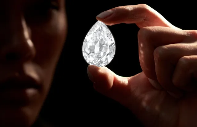 Sotheby’s Crypto Diamond Sells for $12.3 Million