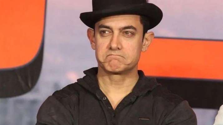 Aamir Khan, during 'Laal Singh Chaddha' song launch opens up about his first heartbreak: She doesn't know!
