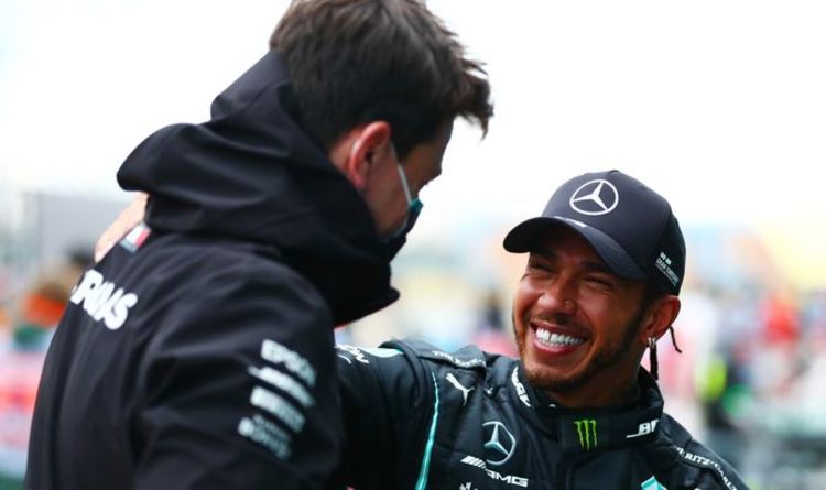 Lewis Hamilton contract: Toto Wolff speaks out on influence of George Russell on talks