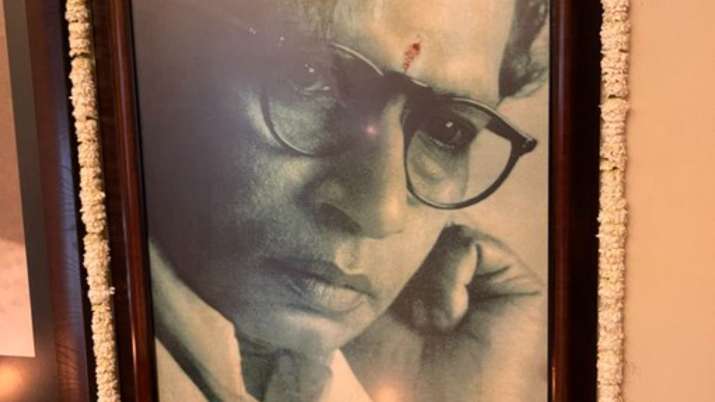 Amitabh Bachchan remembers late father Harivansh Rai Bachchan on 113th birth anniversary