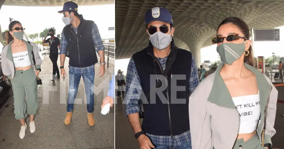 Photos: Ranbir Kapoor and Alia Bhatt clicked together at the airport