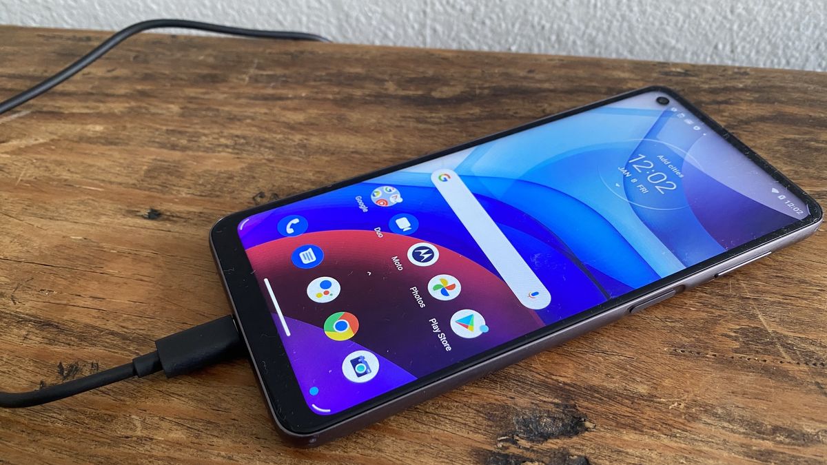 Moto G Power (2021) review: The battery life champ