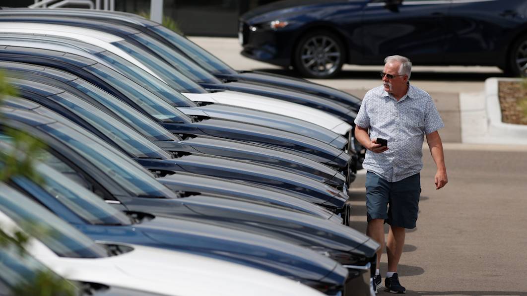 Jerry raises $75M at a $450M valuation to build a car ownership 'super app'