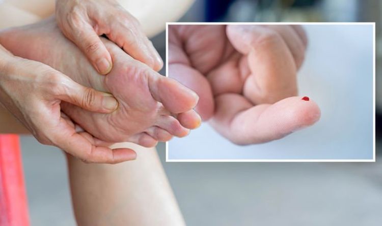 Type 2 diabetes symptoms: The temperature of your feet can signal type 2 diabetes