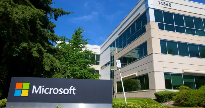 Pentagon axes Trump’s $10B Microsoft cloud deal, reviving Amazon bid