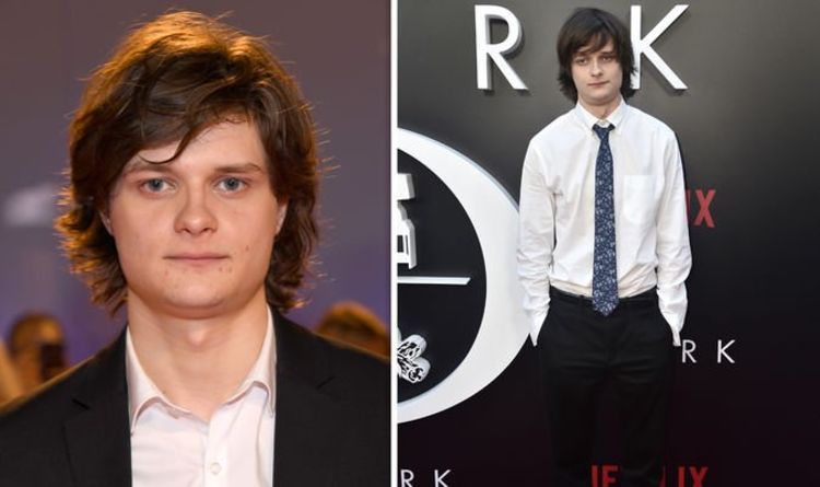 Charlie Tahan age: How old is Ozark Wyatt Langmore star?