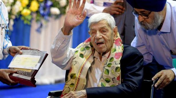 Olympic gold-winning hockey legend Keshav Datt dies