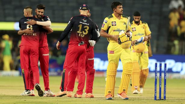 IPL 2022 | RCB pushes CSK to brink of elimination with 13-run win