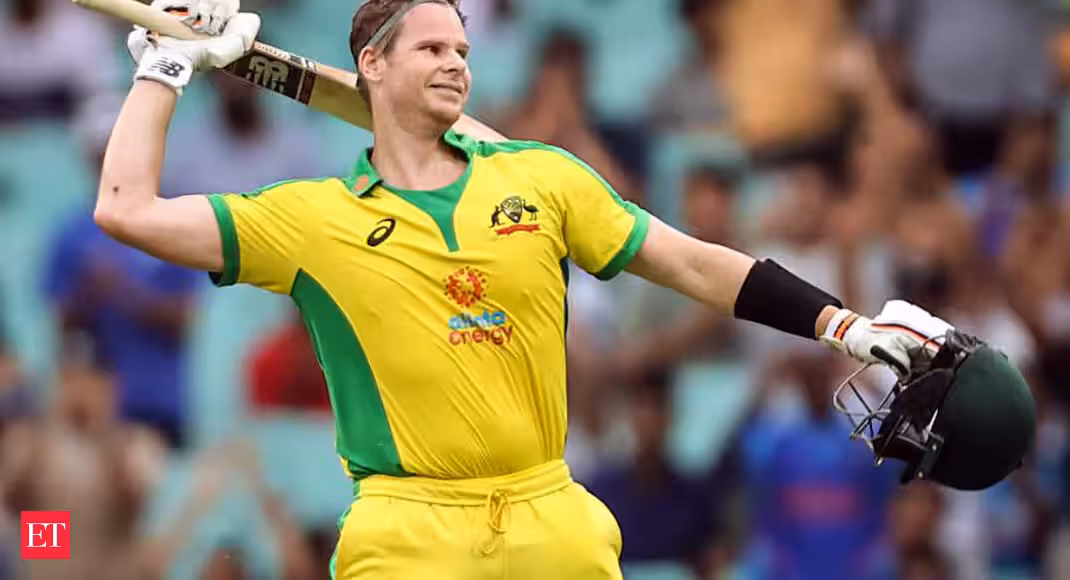 Steve Smith looking pretty scary for opposition teams: Maxwell