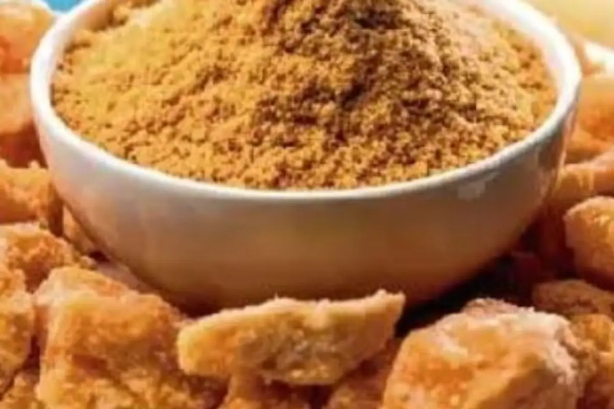 5 Amazing Benefits of Having Gur or Jaggery This Winter
