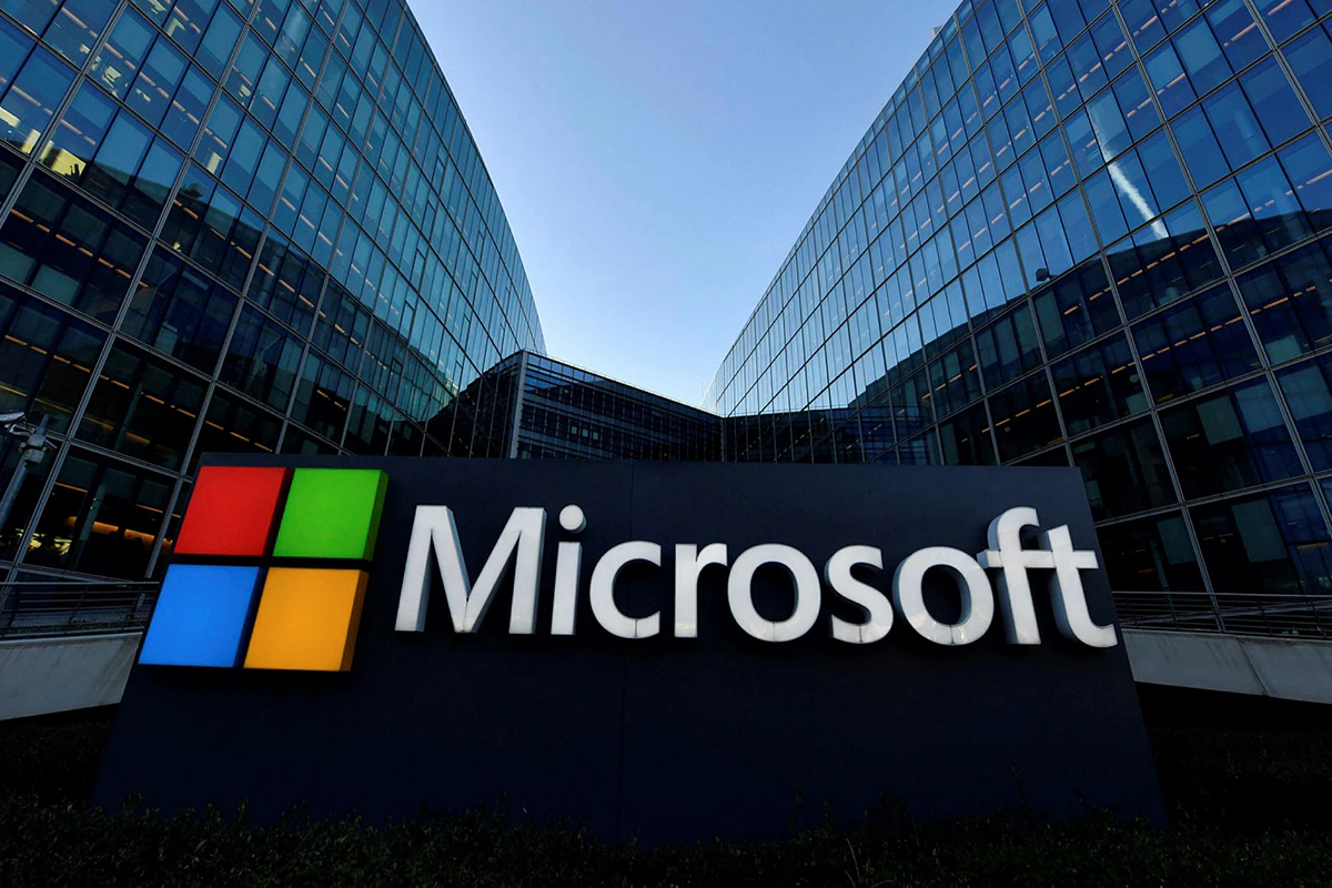 Microsoft With Windows 10 Is Slowly Phasing Out Control Panel for Its Touch-Friendly Settings App