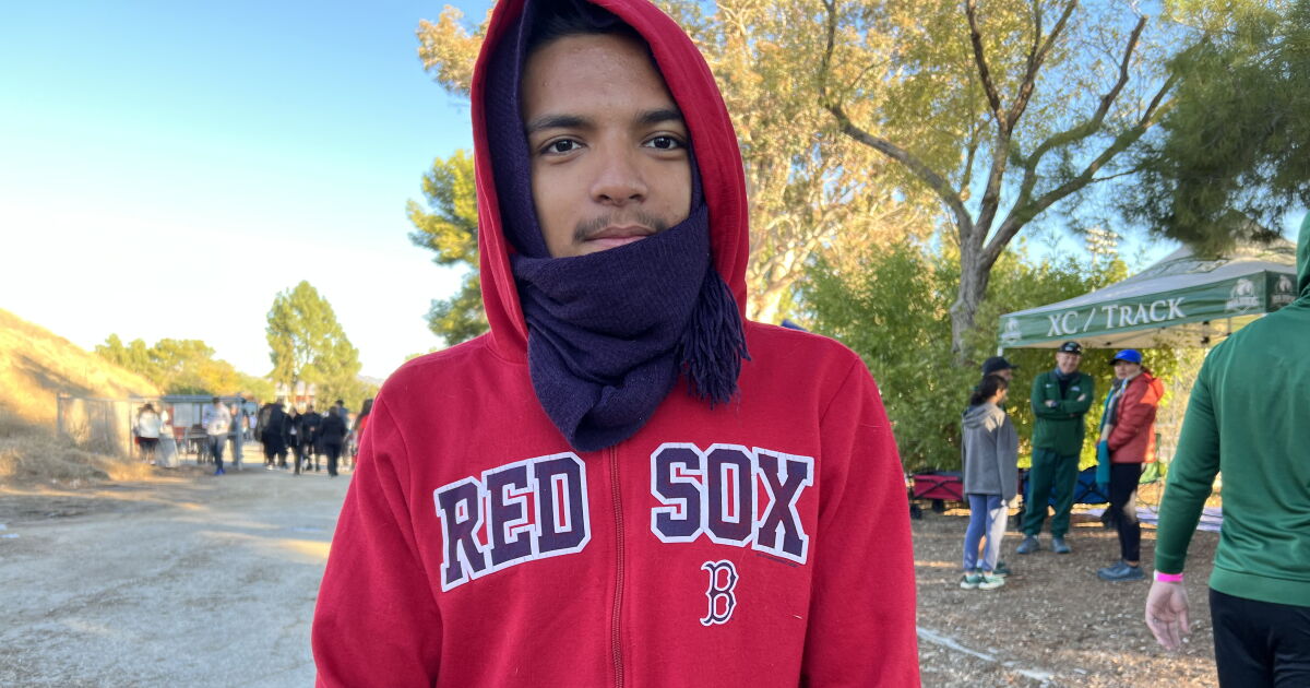 Column: Joseluis Rincon discovered how to cope: 'Running was my therapy'