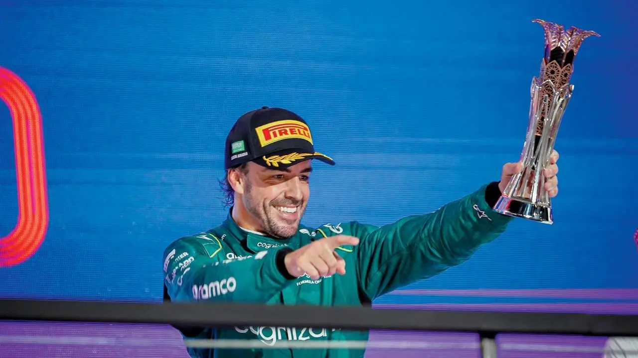 F1: Fernando Alonso keeps his third place