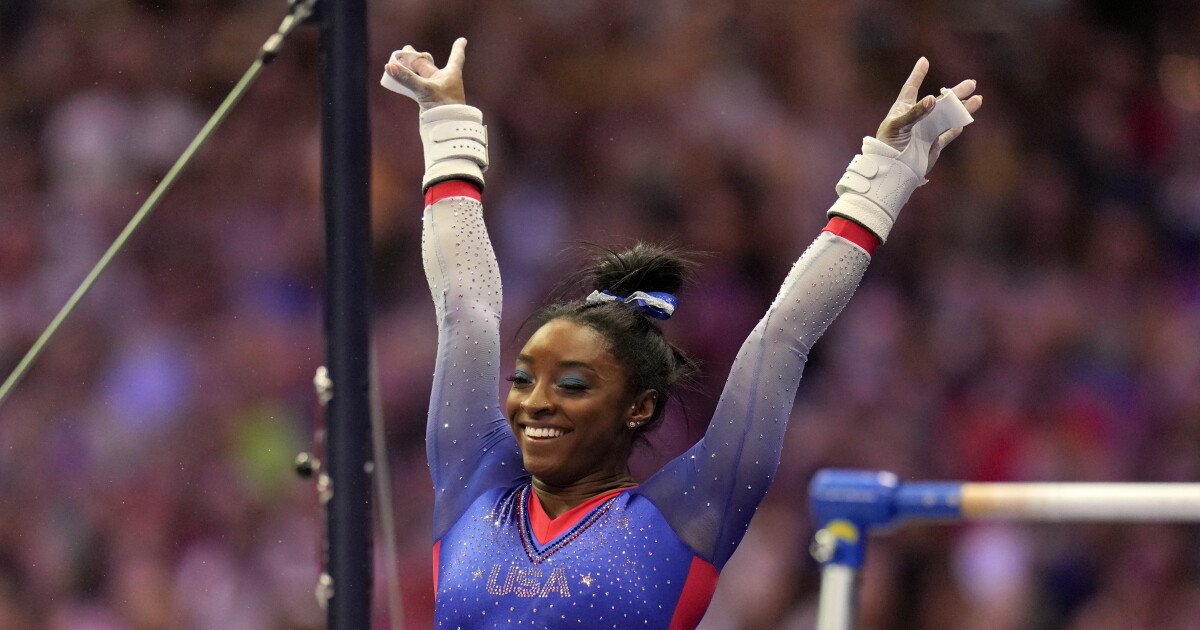 Simone Biles leads after first night at U.S. Olympic gymnastics trials