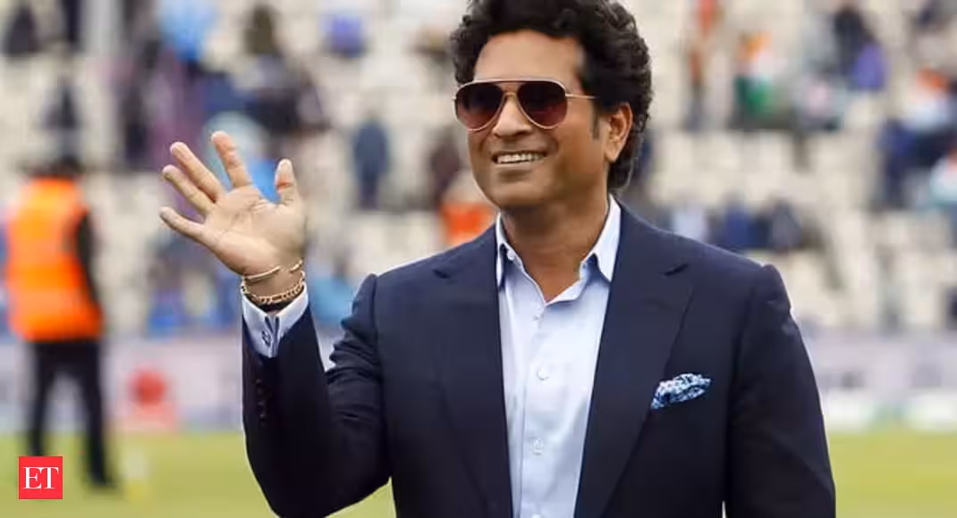 Sachin Tendulkar urges authorities to make helmets mandatory for batsmen
