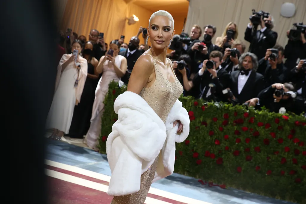 Celebrities Reference Historical Figures, New York Landmarks at the Met Gala