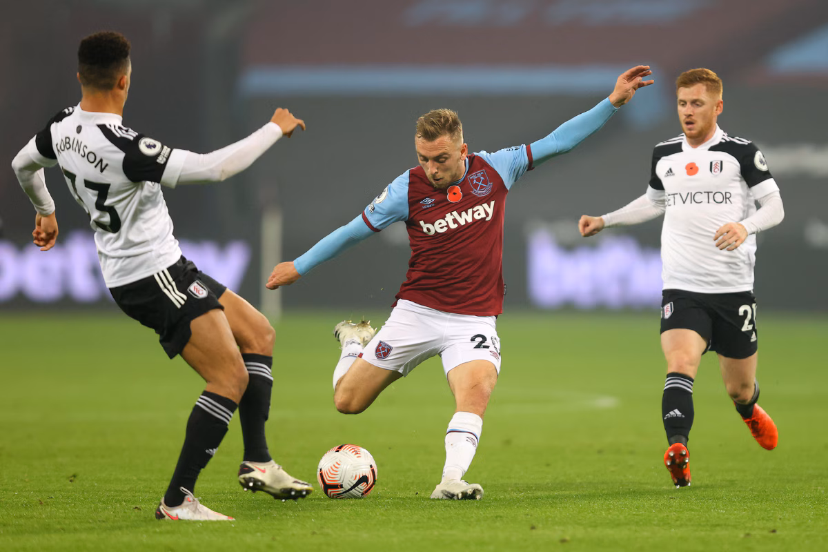 Premier League: Tomas Soucek Earns West Ham United Win as Fulham Miss Last-gasp Penalty
