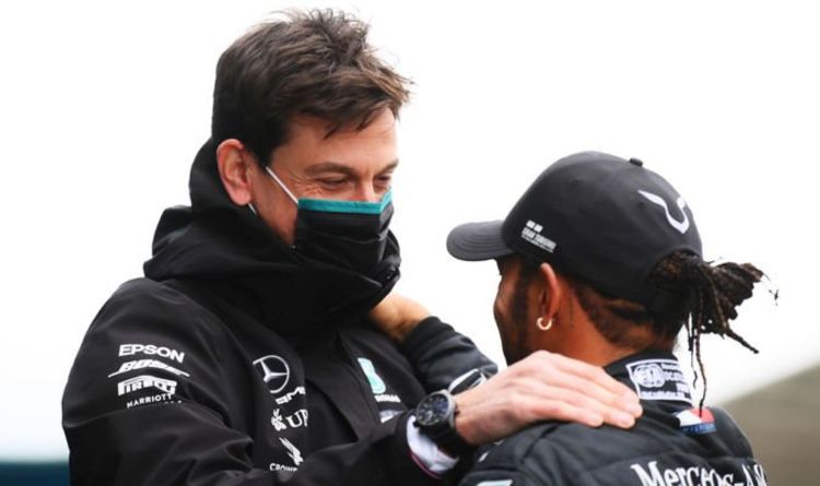 Mercedes boss Toto Wolff backed to use cunning tactic in Lewis Hamilton contract talks