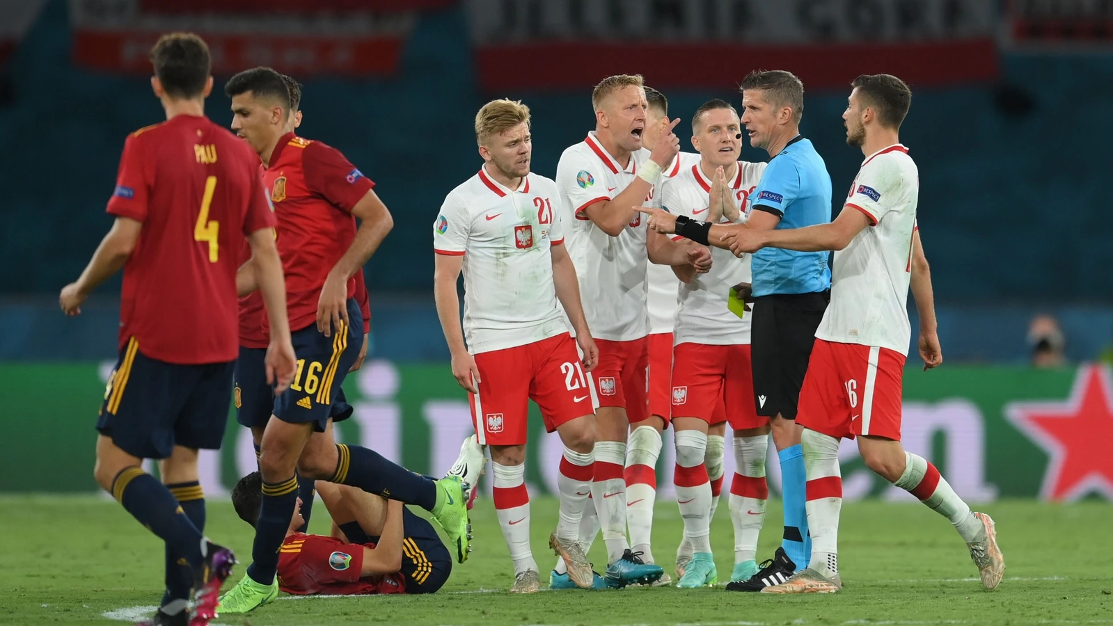 Spain struggle to 1-1 draw with Poland