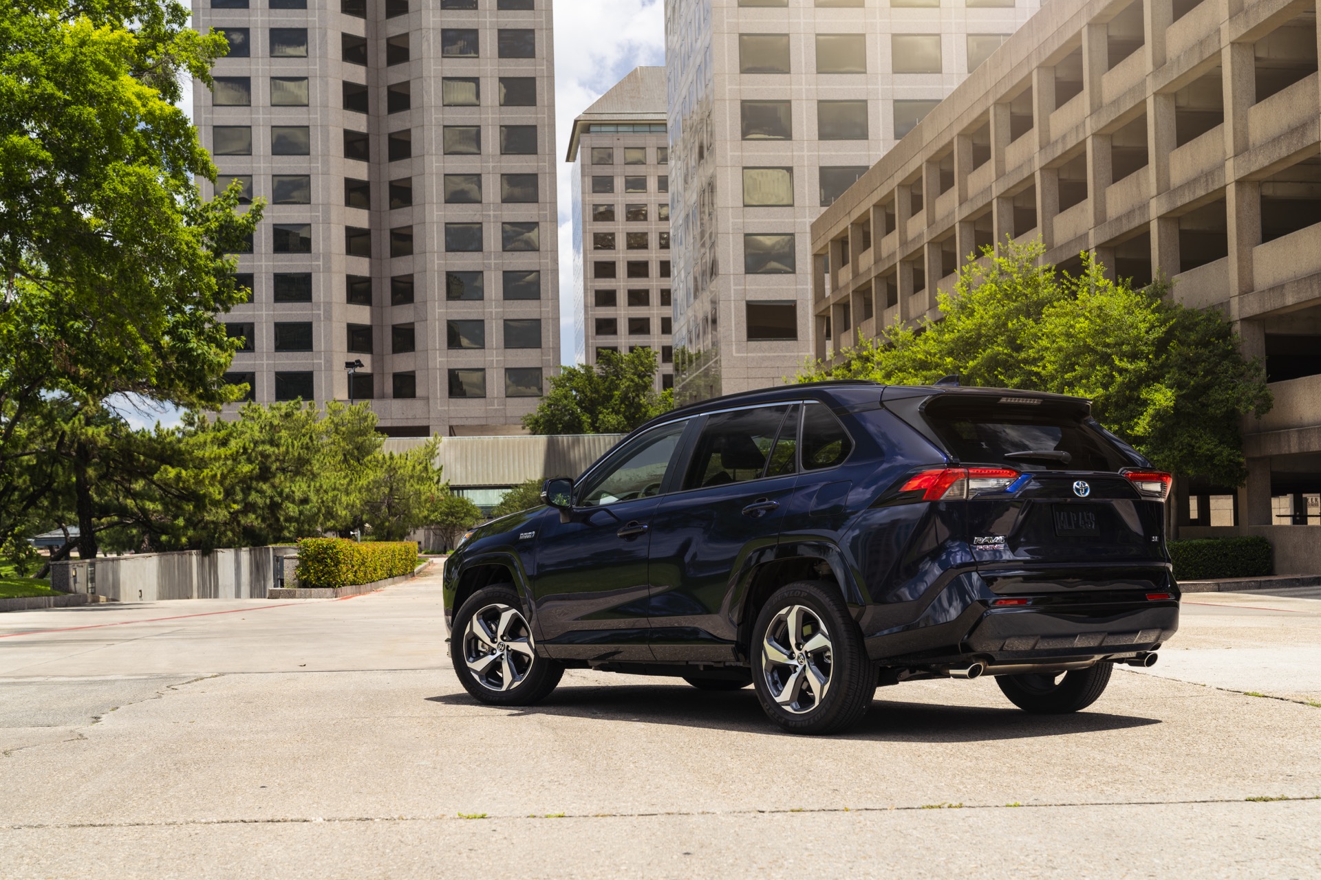 2021 Ford Escape Plug-In Hybrid vs. 2021 Toyota RAV4 Prime: Compare Crossover SUVs