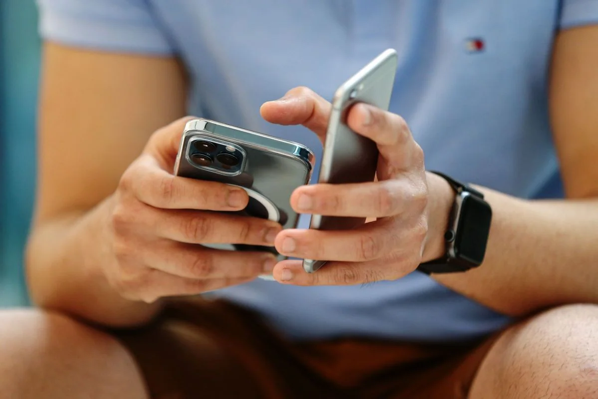 Apple Starts Work on Its Own Cellular Modem, Chip Chief Johny Srouji Says