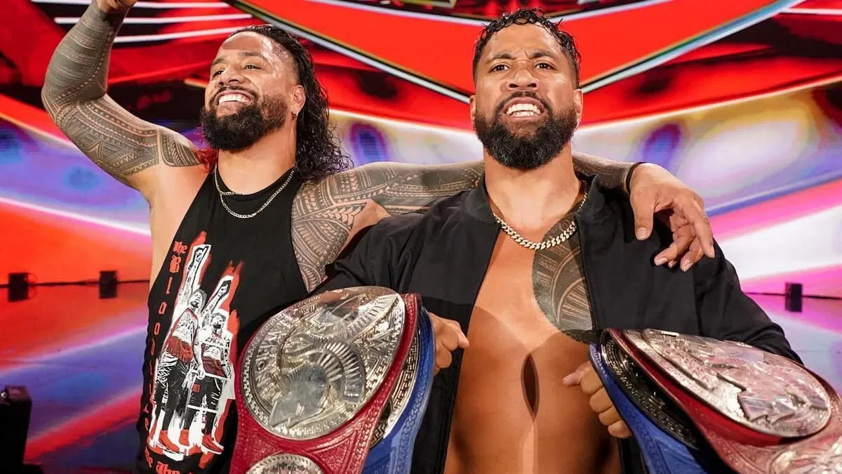 "They look just alike." - WWE Champion didn't believe that The Usos were twins