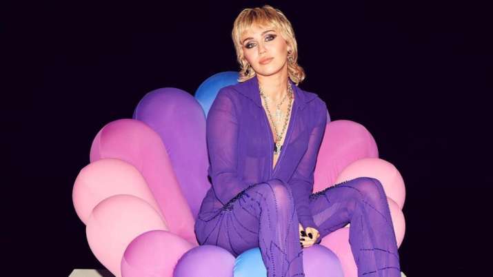 Miley Cyrus reveals she has a lot of 'FaceTime sex'