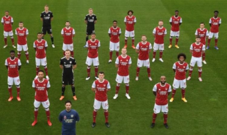 Arsenal star Mesut Ozil spotted in Gunners squad picture despite Mikel Arteta snubs