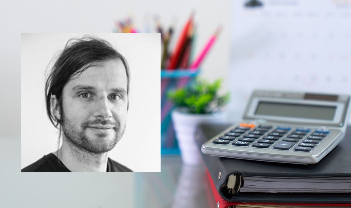 Man explains how to make thousands of pounds free cash - but it comes with a warning
