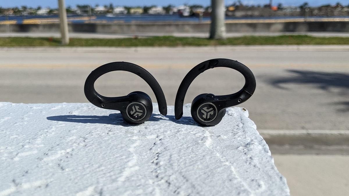 Best cheap noise-cancelling headphones in 2021