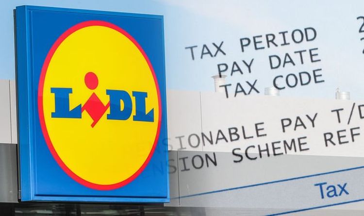 Lidl announces pay rise for 20,000 employees as supermarket advertises 700 job vacancies