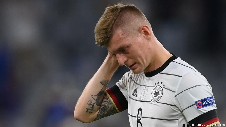 Toni Kroos ends international career