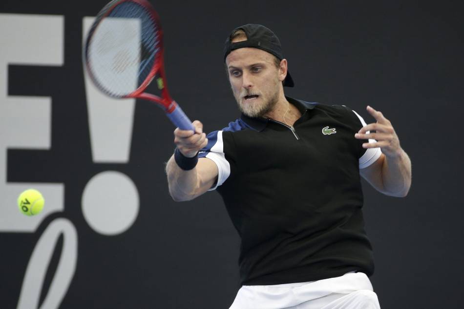Two players test positive for COVID-19 in Australian Open qualifying