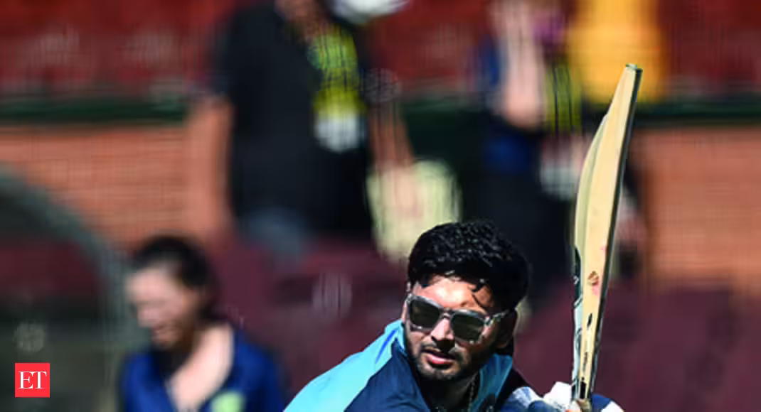 JSW Sports begins cricket innings with Rishabh Pant