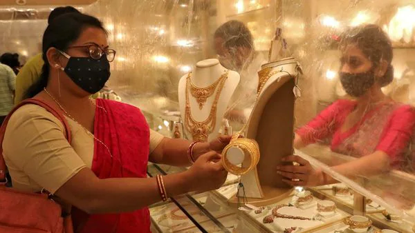 Here's how much return gold has given since India's independence