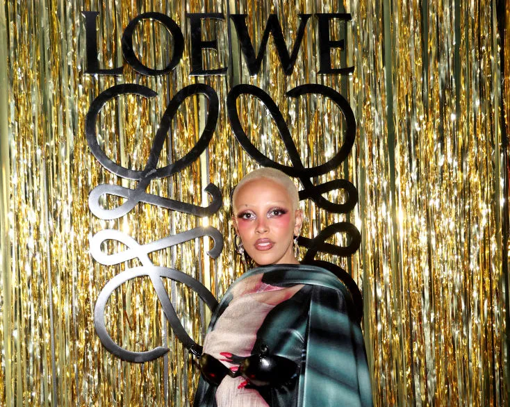 Doja Cat Wears Printed Dress at Loewe’s Rodeo Drive Opening
