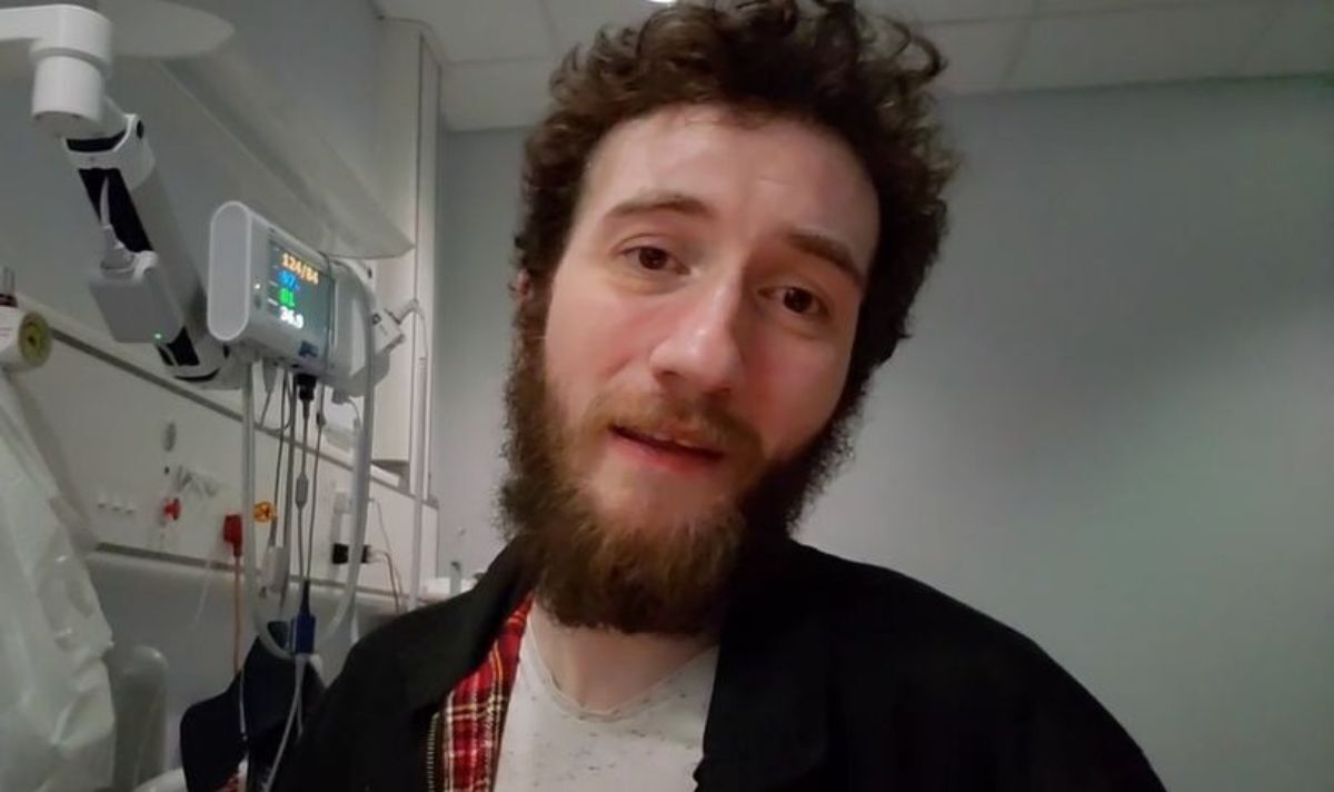 Man so poorly he can't cut his own food told he's fit for work
